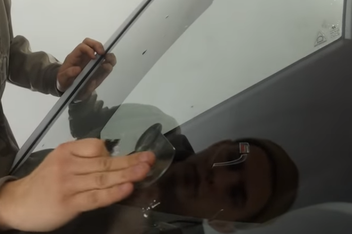 Фото зачистки места ремонт лезвием