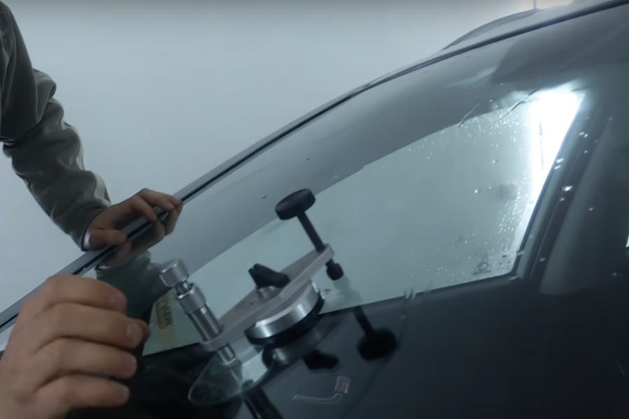 Фото заливки дефекта полимерным составом